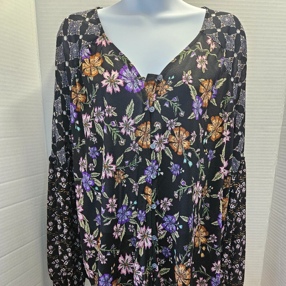 Style & Co Floral Long Sleeve Blouse, Large